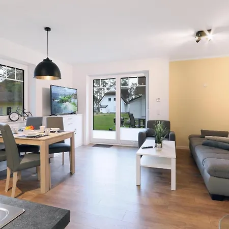 度假居 Reetdachhaus 22 Auf Usedom